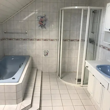 3x Bedroom House, Ons 2024 Daire *